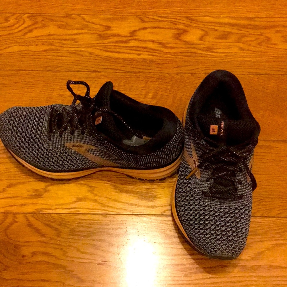 Brooks Revel 2!